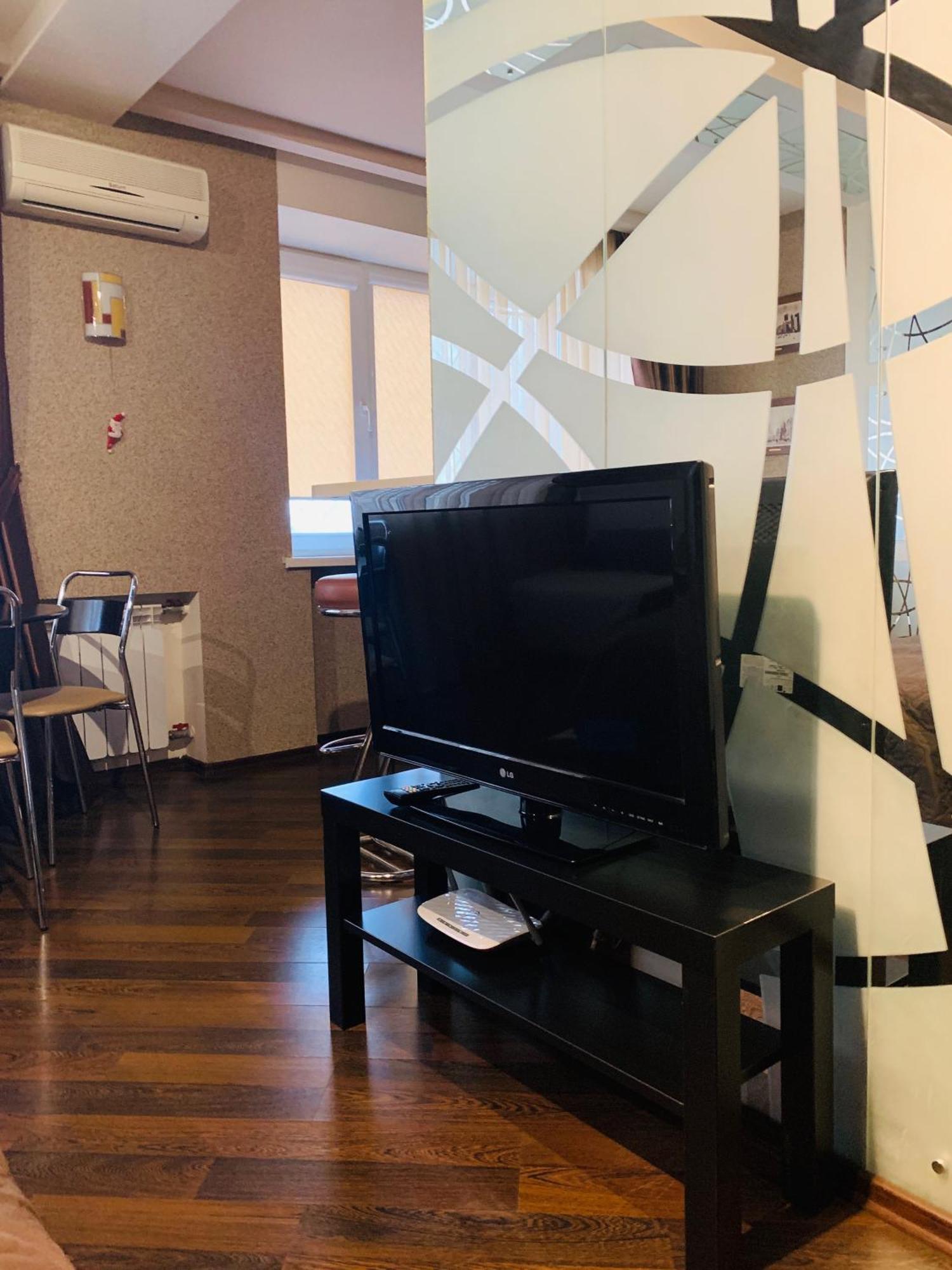 Apartment In Kharkiv , Prospect Nauki 19A Extérieur photo