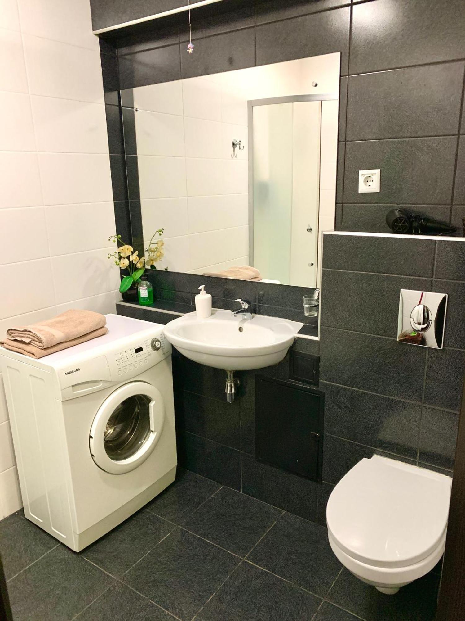 Apartment In Kharkiv , Prospect Nauki 19A Extérieur photo